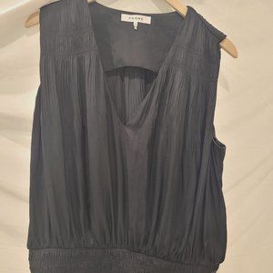FRAME Pleat V-neck Top In Noir